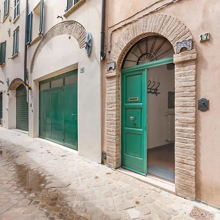 Guesthost - A Casa Di Mimma! * Pesaro