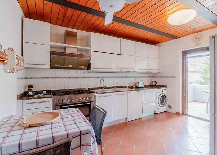 Διαμέρισμα Guesthost - A Casa Di Mimma! *