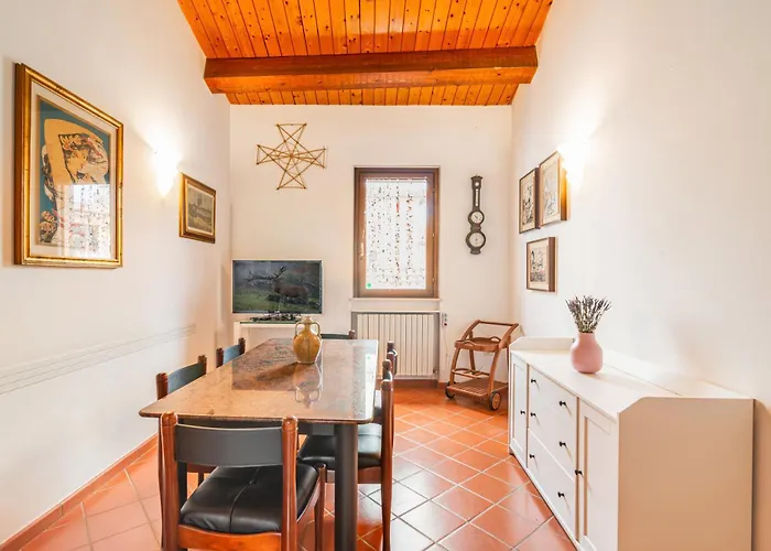 Guesthost - A Casa Di Mimma! * Πέζαρο