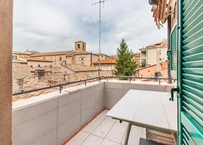 Guesthost - A Casa Di Mimma! Πέζαρο