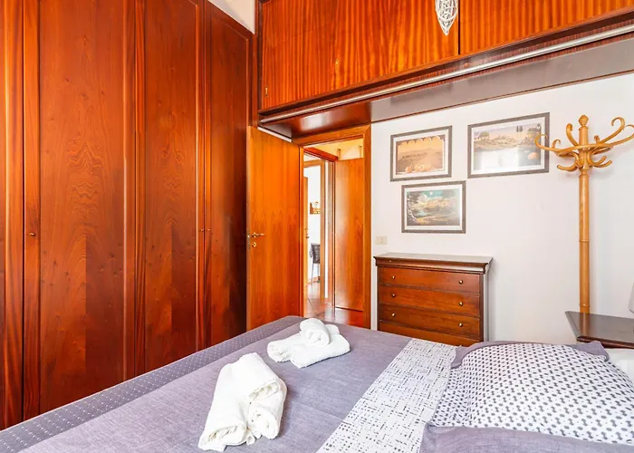 Guesthost - A Casa Di Mimma! Διαμέρισμα